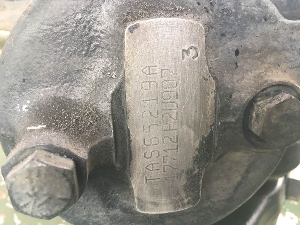 Used TRW Steering Gear Box For 2013 Peterbilt 386 TAS65219A For Sale