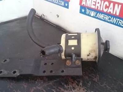Used Power Steering Reservoir For 2005 International 4400