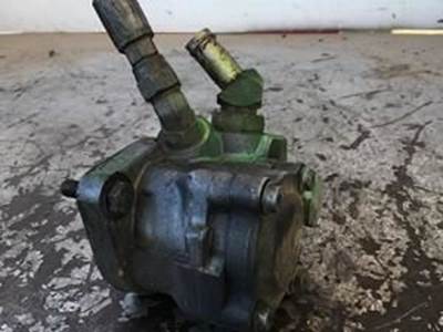 Cummins ISX Steering Pump LH2113803