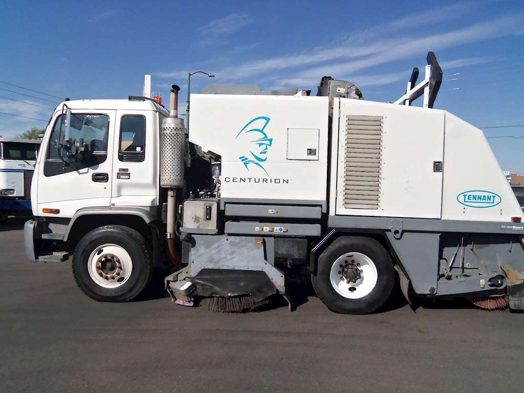 2002 Tennant CENTURION Sweeper For Sale Phoenix, AZ 8536218