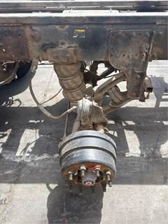 Peterbilt Tag / Pusher Axle for a 2014 Peterbilt 365