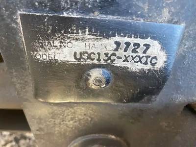 Tag / Pusher Axle for a 2000 Peterbilt 378