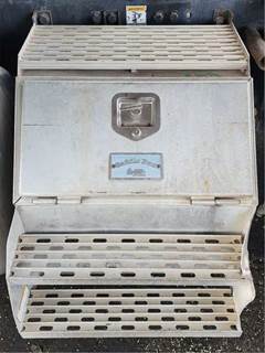 Peterbilt 387 Tool Box