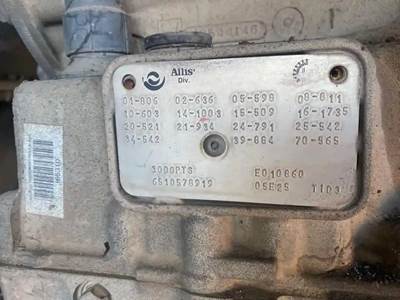 AutomAtic Allison 3000PTS TrAnsmission Out Of A 2006 InternAtionAl RE3000 School