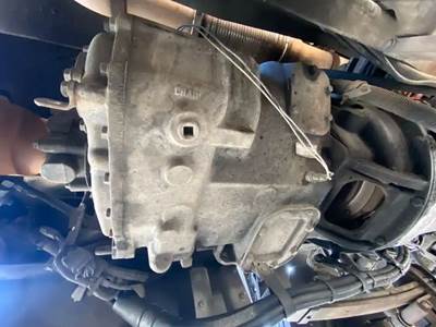 10 Speed MAnuAlly Shifted EAton Fuller FRO-16210CP1 TrAnsmission Out Of A 2009