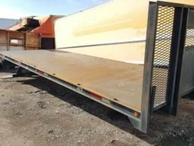 21' Flatbed With Forklift Piggyback  Please Call 602-495-1525 Or 602-358-1852