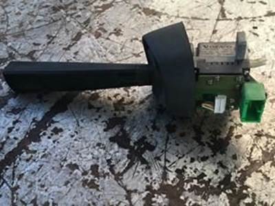 Used Turn Signal Switch For Volvo VNL