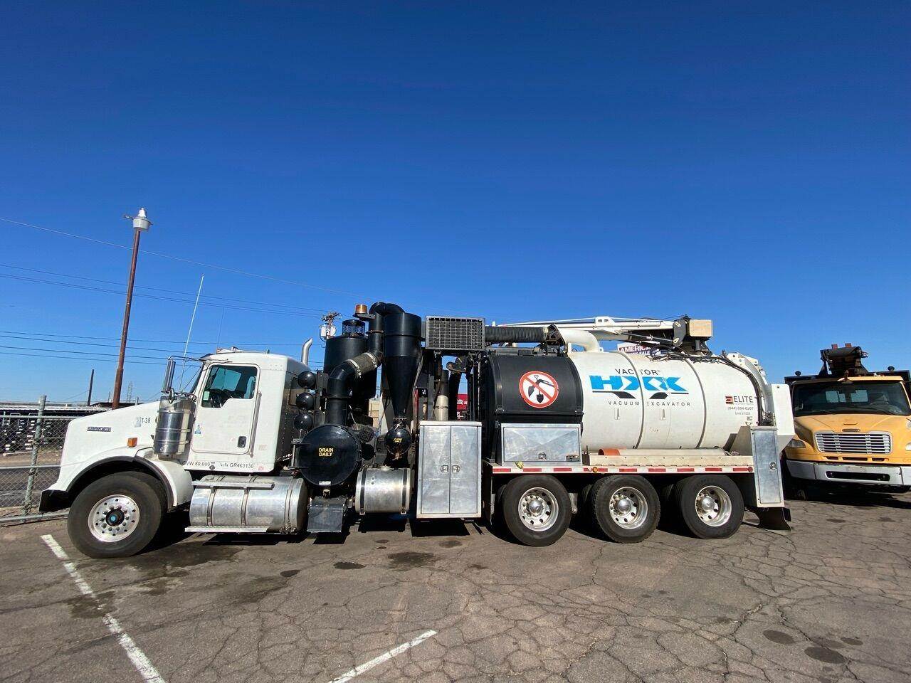 2016 Kenworth T800 Vacuum Truck Cummins, 8Ll Manual For Sale, 88,780