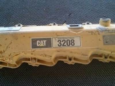 Caterpillar 3208 Engine Valve Cover