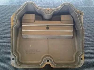 Caterpillar 3406 Engine Valve Cover
