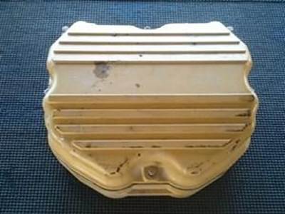Caterpillar C12 Engine Valve Cover With Spacer