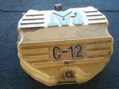 Caterpillar C12 Engine Valve Cover With Spacer