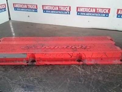 Used Valve Cover For Cummins ISX Engine