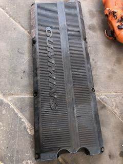 Good Used VAlve Cover For A Cummins ISX Engine