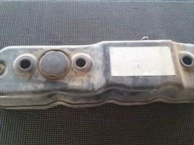 Used Isuzu Valve Cover For A 4BD2 Engine