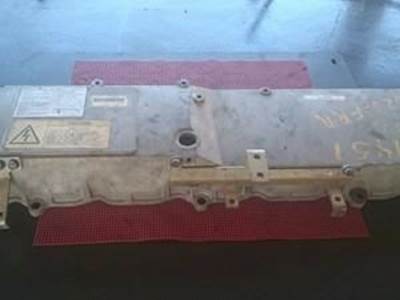 Isuzu Engine Valve  Cover