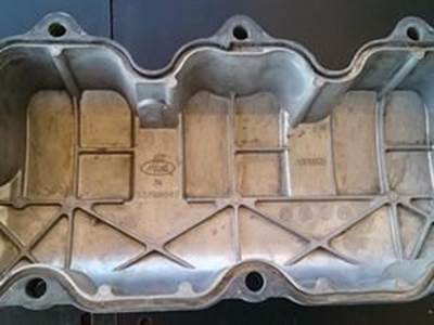 Used And Inspected E7 Valve Covers For Mack Engine