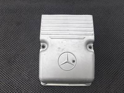 Used Valve Cover For Mercedes OM460 Engine