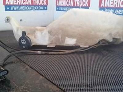 Used Windshield Washer Reservoir For 2004 Gm/Chev (Hd) C7500