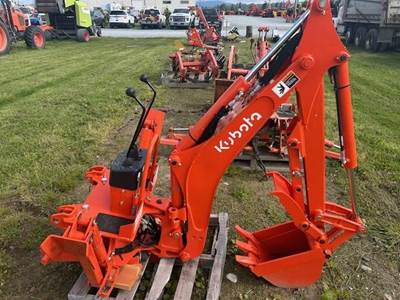 Kubota BH70 Backhoe Attachment