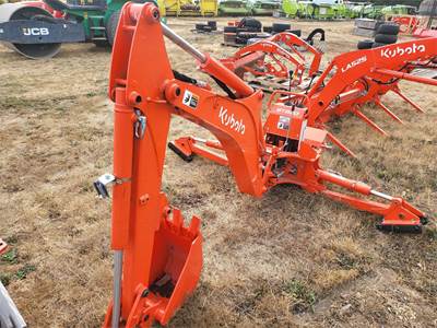 Kubota BT820 Backhoe Attachment
