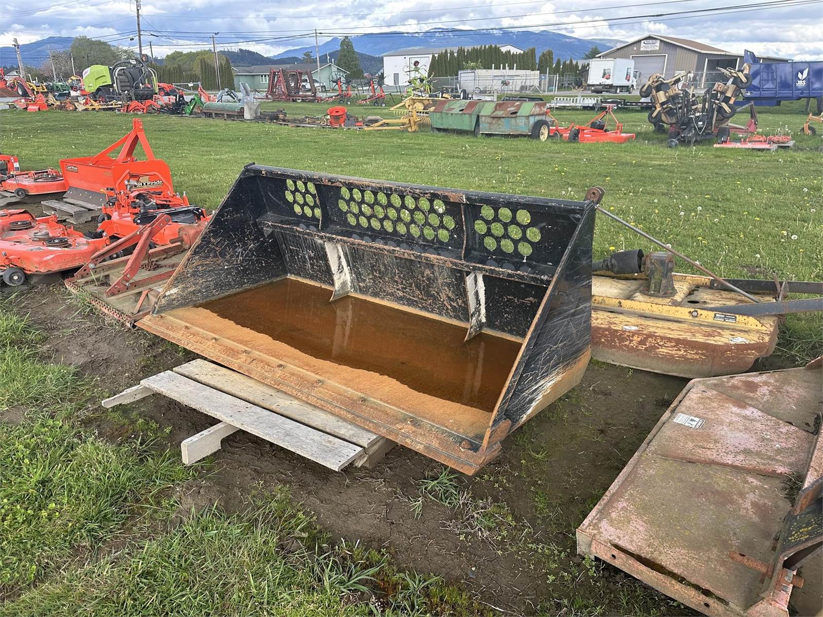 2019 Land Pride LM2584 Bucket For Sale Burlington, WA 75609