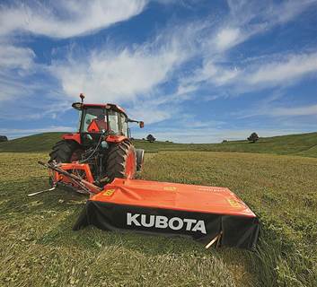 Kubota DM1024 Disc Mower
