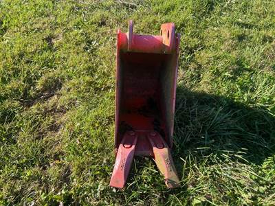 Kubota BT2930A Ditching Bucket