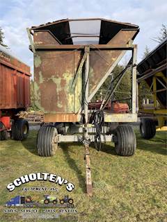 Artex CB800 Forage Box