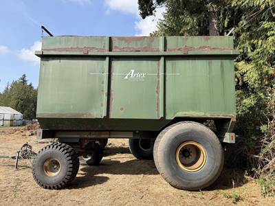 Artex HD1100 Forage Box