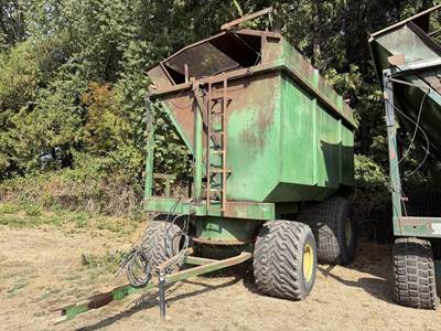 Artex HD1100 Forage Box