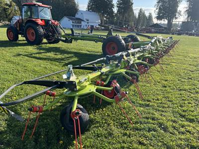 Claas VOLTO 1300T Hay Tedder