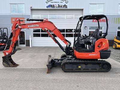 Kubota KX040-4 Mini Excavator