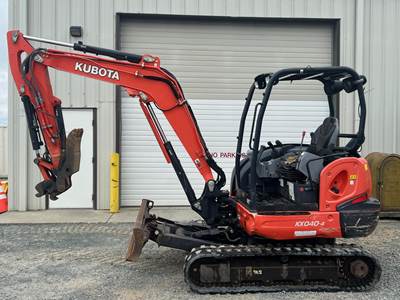 Kubota KX040-4 Mini Excavator