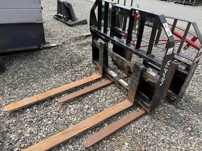 Kubota PFL5648 Rotating Pallet Forks