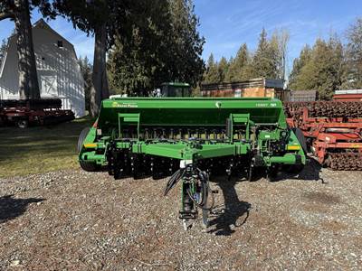 Great Plains 1206NT Drill