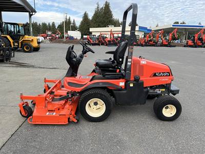 Kubota F2690 Riding Lawn Mower