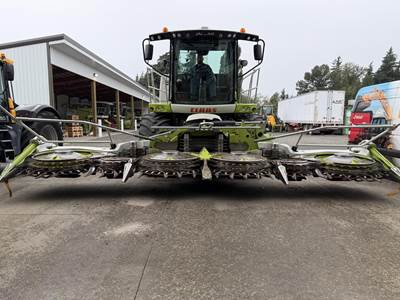 Claas ORBIS 750