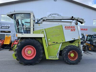 Claas JAGUAR 820 Self-Propelled Forage Harvester