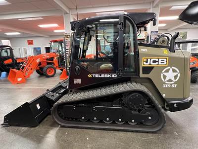 JCB 3TS-8T Track Skid Steer