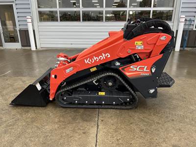 Kubota SCL1000 Mini Skid Steer