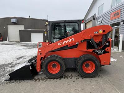 Kubota SSV75 Skid Steer