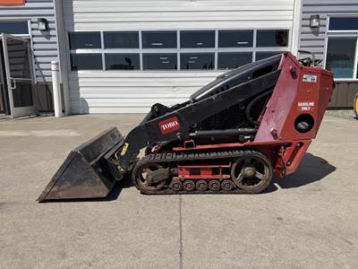 Toro Dingo TX427N Mini Skid Steer