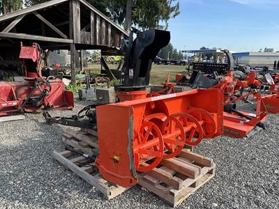 Kubota L4474 Snow Blower