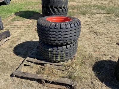 TRELLEBORG 380/55-17 Tire
