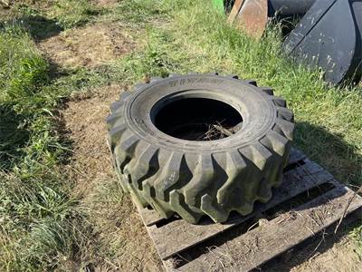 Titan 15x19.5 Tire