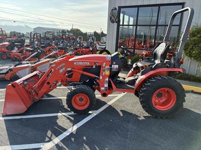 Kubota B2301HSD Tractor