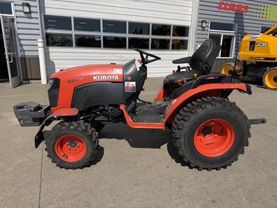Kubota B2601HSD Tractor