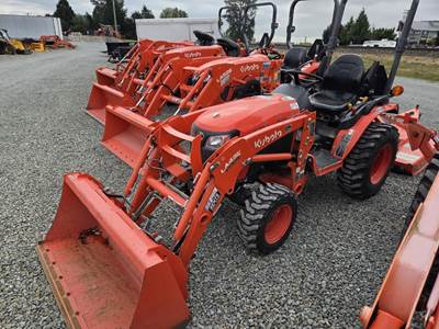 Kubota B2601HSD Tractor
