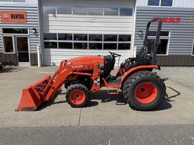 Kubota LX2610HSD Tractor